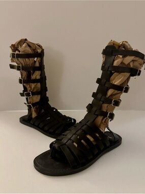 Black Leather Gladiator Knee-High Strappy Sandals